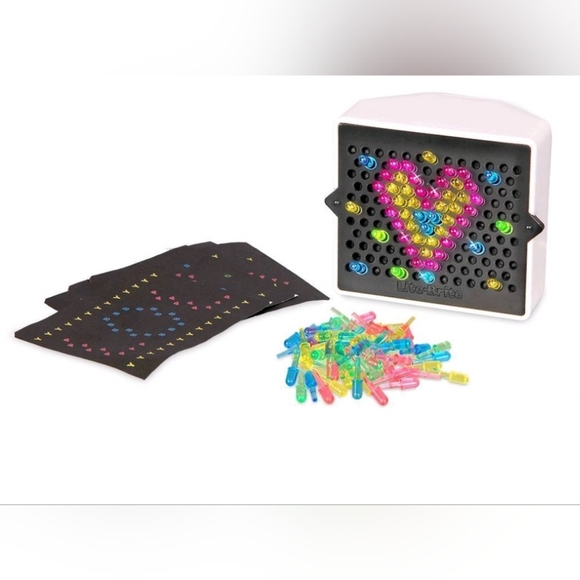 Lite-Brite MINI 85 pieces - Picture 4 of 5